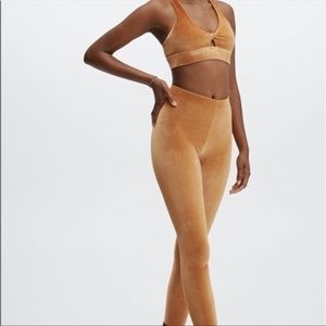 FABLETICS Vanessa Hudgens Honey Velour Legging and sports bra